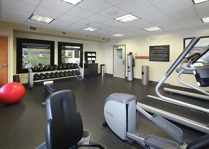 Hampton Inn & Suites Tucson East