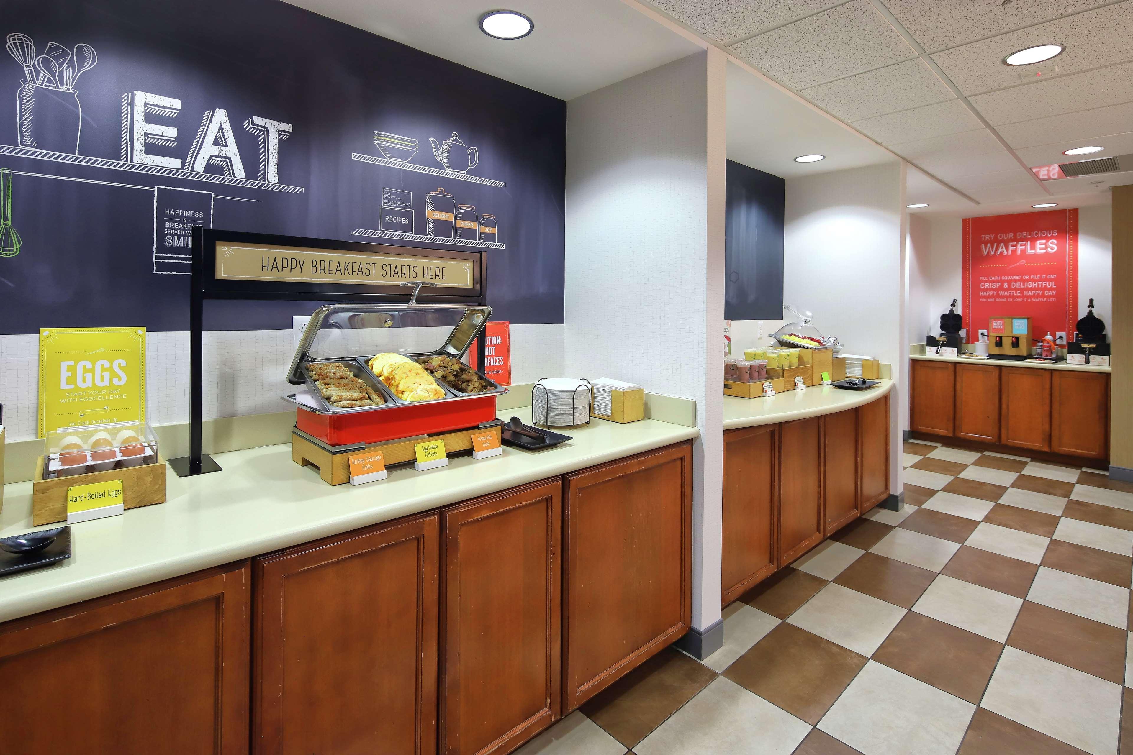 Hotel Hampton & East Tucson
